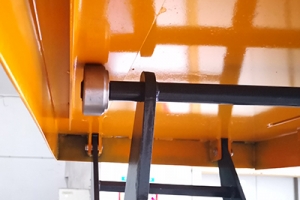 江蘇電動(dòng)叉車廠家定制總結(jié)手動(dòng)升降液壓平臺(tái)車的常見問題